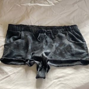 Live Love Dream pajama shorts